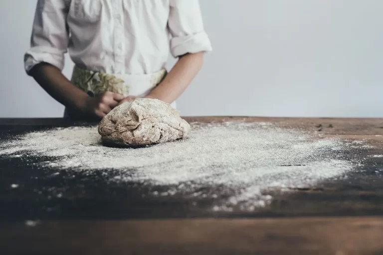 Leia mais sobre o artigo Massa de mandioca: alternativa sem glúten para receitas práticas